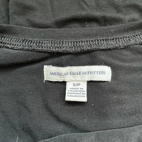 American Eagle Black Crew Neck Short Sleeve Basic Cropped Tee Small Women’s - Picture 8 of 10